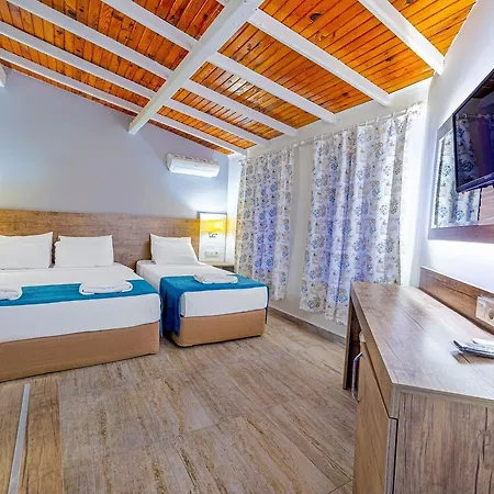 La Marina (adults Only) Otel