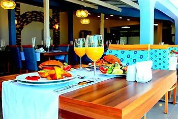 La Marina (adults Only) Otel 3*