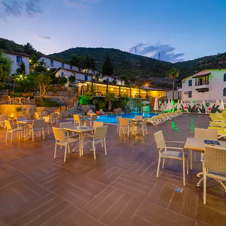 Illusion Beach & Clubhotel - Adults Only Elikesik