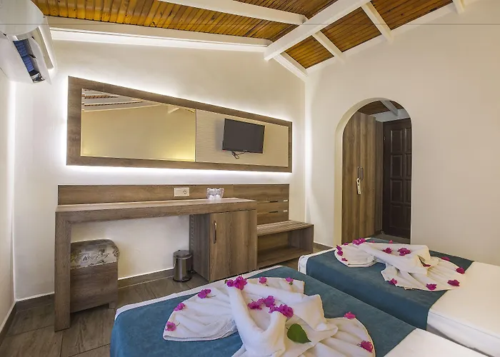 Illusion & Clubhotel - Adults Only