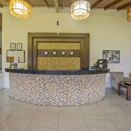 Illusion & Clubhotel - Adults Only 3* ألانيا