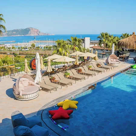 Illusion & Clubhotel - Adults Only 3* ألانيا