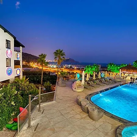 Hotel Illusion & Clubhotel - Adults Only 3*
