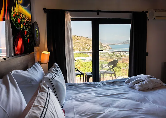 Illusion & Clubhotel - Adults Only 3*