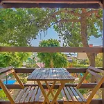 ホテル Illusion & Clubhotel - Adults Only 3*