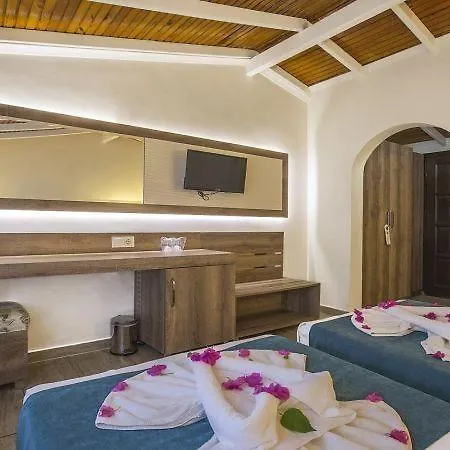 Otel La Marina (adults Only)