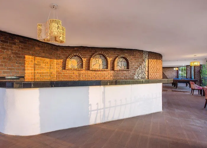 Szálloda Illusion & Clubhotel - Adults Only